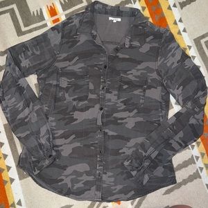 Maurice’s long sleeve button down shirt